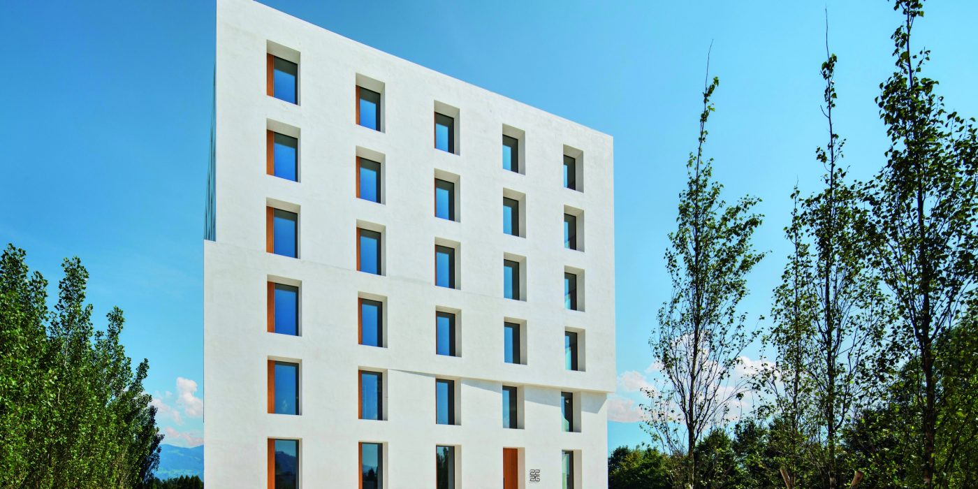 2226, office building with clay bricks, Brick Award 2016 Grand Prize and Category Winner "Special Solution"; Baumschlager Eberle; Photo: Norbert Prommer