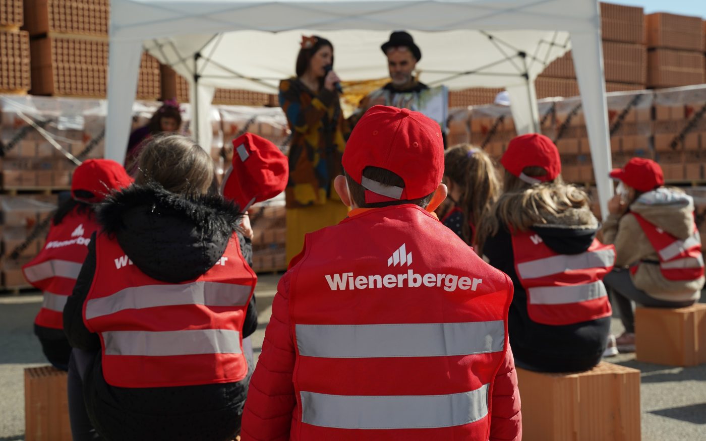 Cantastorie animazione bambini