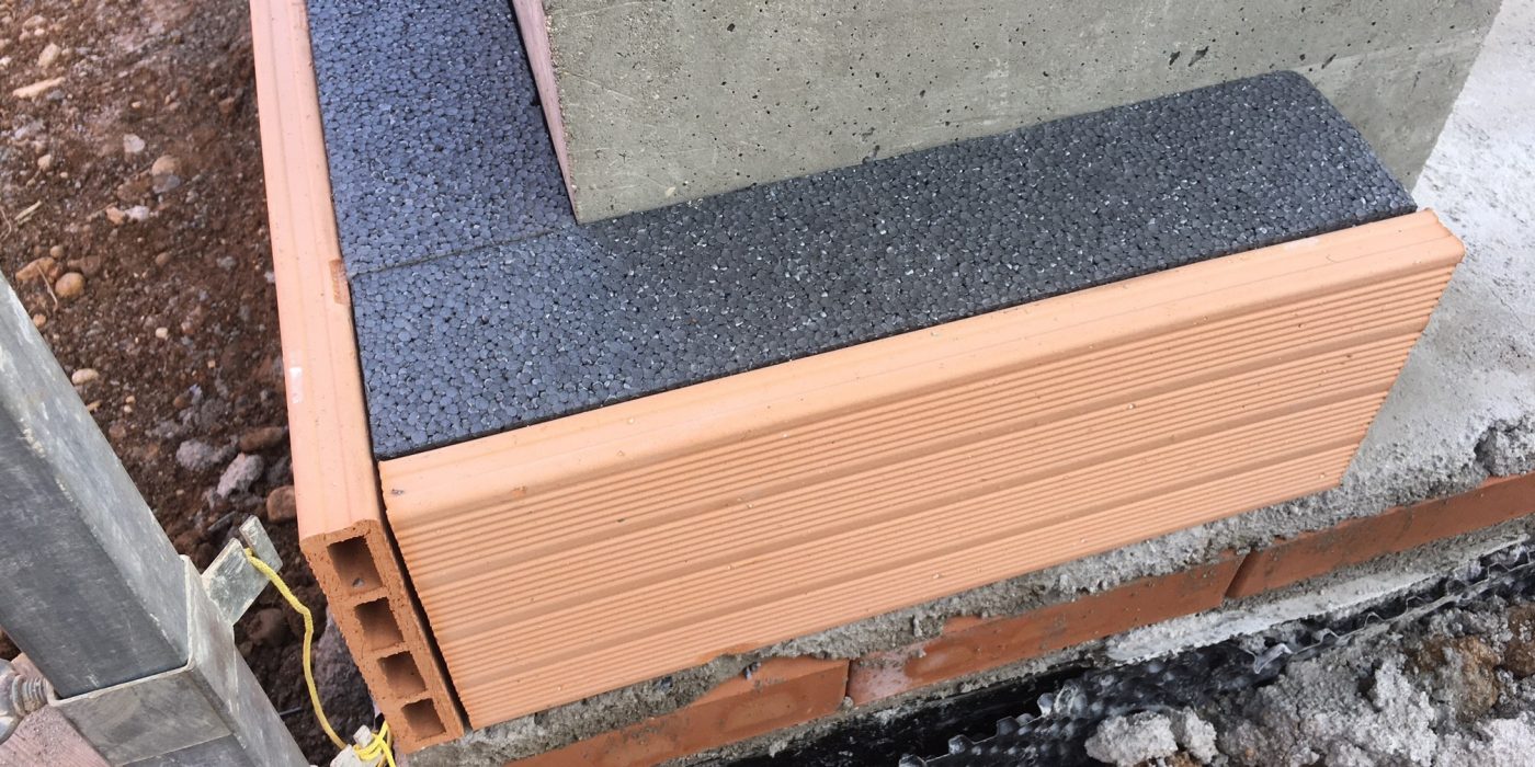 Posa in opera del Sistema Completo Porotherm con Thermal T 15