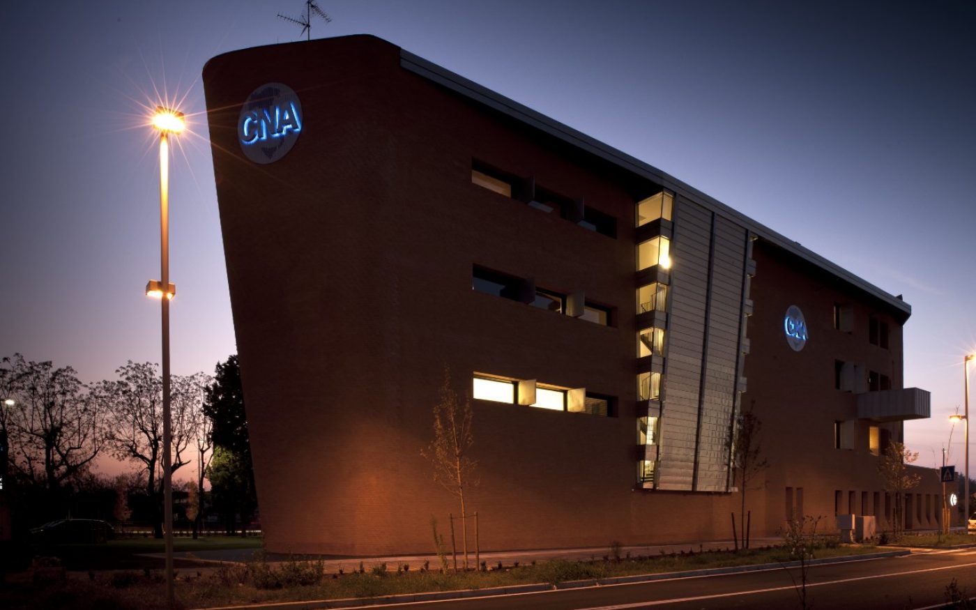 CNA Faenza offices in the night new construction with Porotherm BIO PLAN