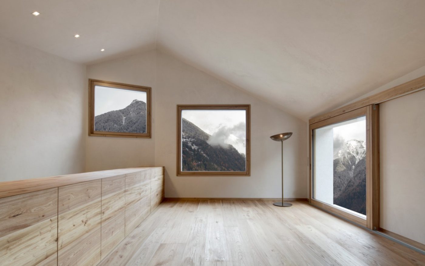 House of Rio dei Molini internal windows realized by Pedevilla Architects new construction with Porotherm