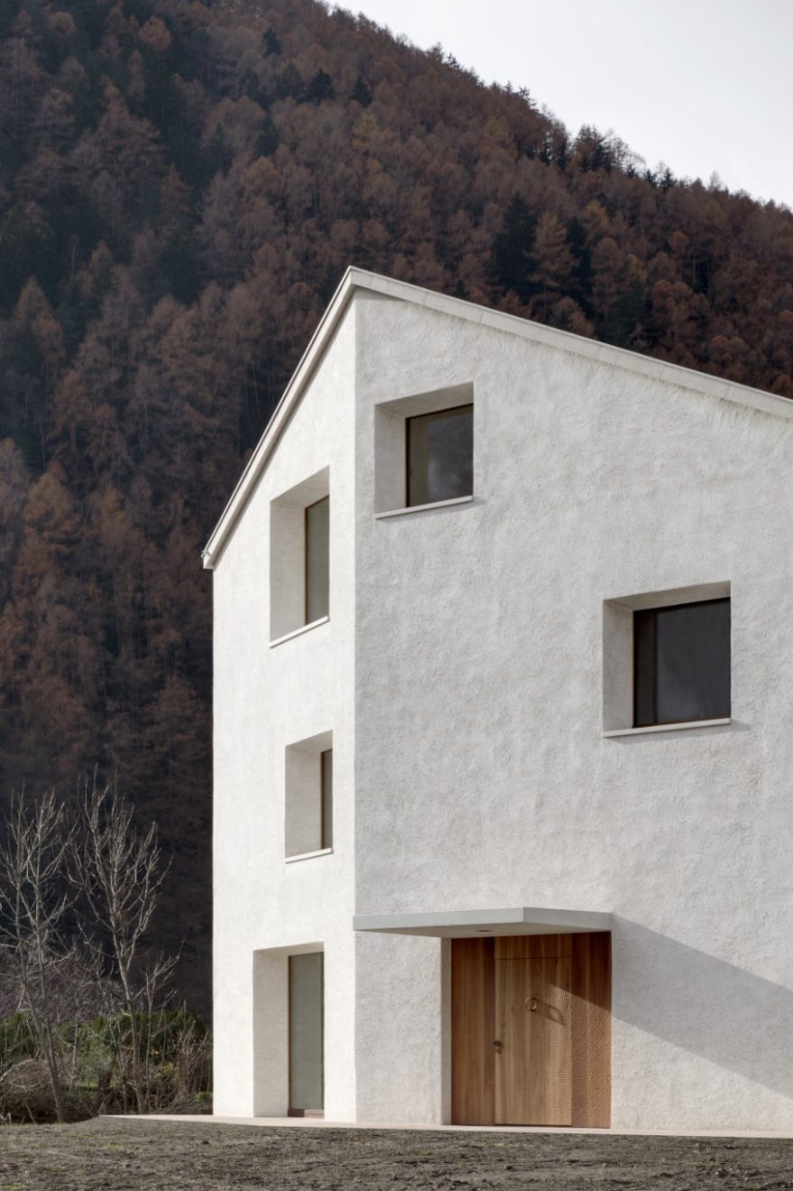 House on Rio dei Molini river from Sudtirol new construction with Porotherm