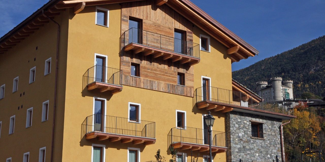 Overview of multi family house Aosta renovation with Porotherm