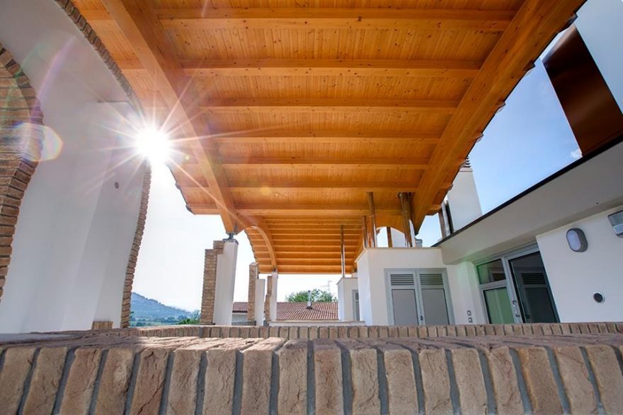 External details of multi-Family Casa Ostiana Edilpalmieri new construction with Porotherm BIO PLAN 30 T