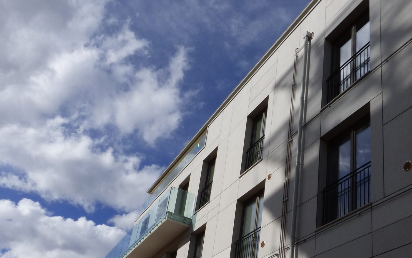 Outside details of renovation residence in the heart of the historic center of Aquila with Porotherm BIO PLAN 38 T-0,09
