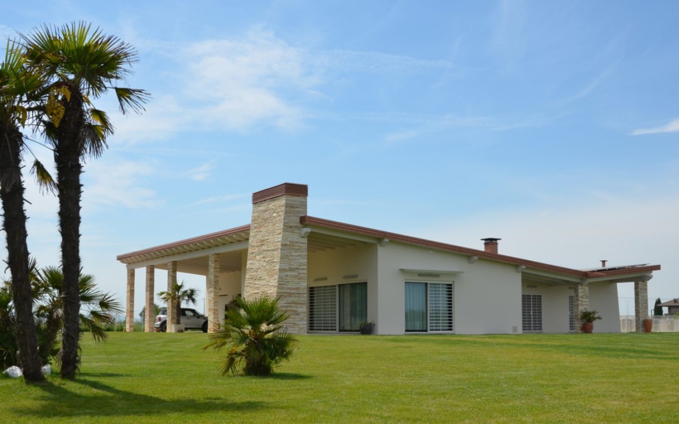 Overview Villa Bellaria of Barogi architects new construction with Porotherm PLAN PLUS 42,5